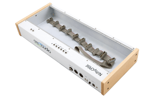 NiftyCASE cre8audio モジュラーシンセサイザー　ケース NiftyCase - powered modular case with MIDI to CV — Cre8audio